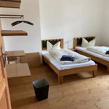 Gutshaus Mit Seeblick - Oekologisch & Nachhaltig Apartamento