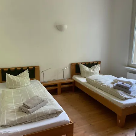 Apartamento Gutshaus Mit Seeblick - Oekologisch & Nachhaltig *