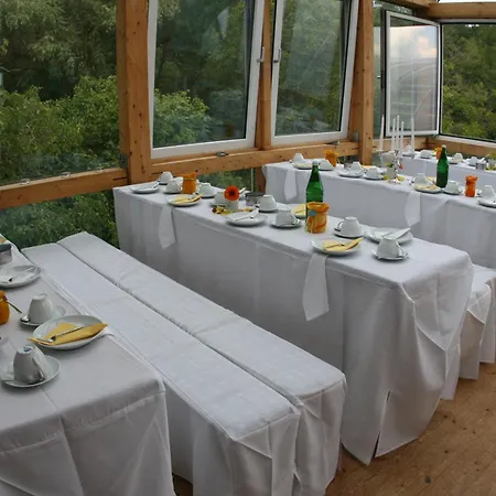 Διαμέρισμα Gutshaus Mit Seeblick - Oekologisch & Nachhaltig Lubow