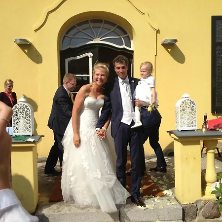 Gutshaus Mit Seeblick - ökologisch&nachhaltig Apartment