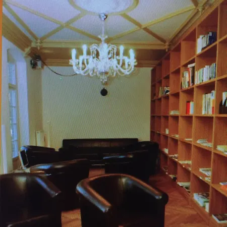 Gutshaus Mit Seeblick - ökologisch&nachhaltig Apartment