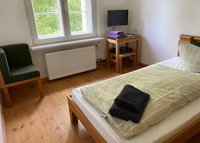 Gutshaus Mit Seeblick - Oekologisch & Nachhaltig *