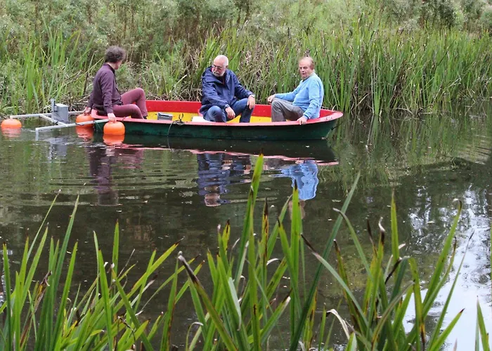Gutshaus Mit Seeblick - Oekologisch & Nachhaltig Lubow
