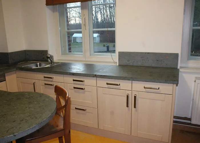 Gutshaus Mit Seeblick - Oekologisch & Nachhaltig * Lubow