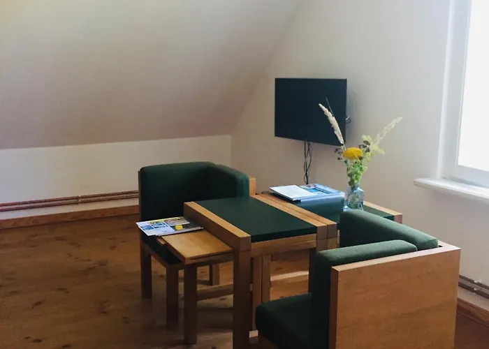 Gutshaus Mit Seeblick - Oekologisch & Nachhaltig * Lubow